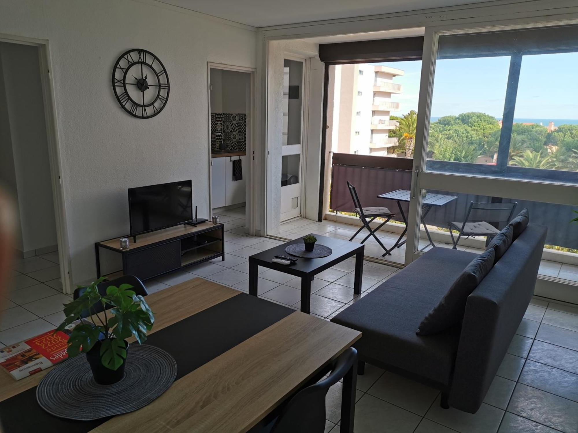 Appartement Refait A Neuf, Climatise Avec Vue Mer Et Montagne, Avec Place De Parking Privative Saint-Cyprien (Pyrenees-Orientales) Exterior foto